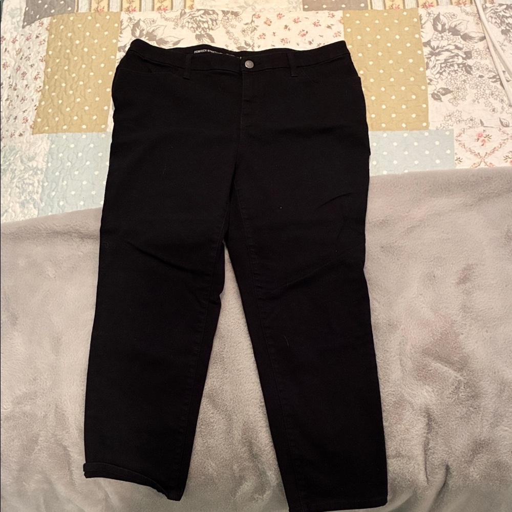 Chico's Classic Black Ankle Jeans